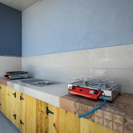 Eco House Peroj 度假居 Mednjan